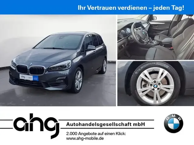 BMW 220