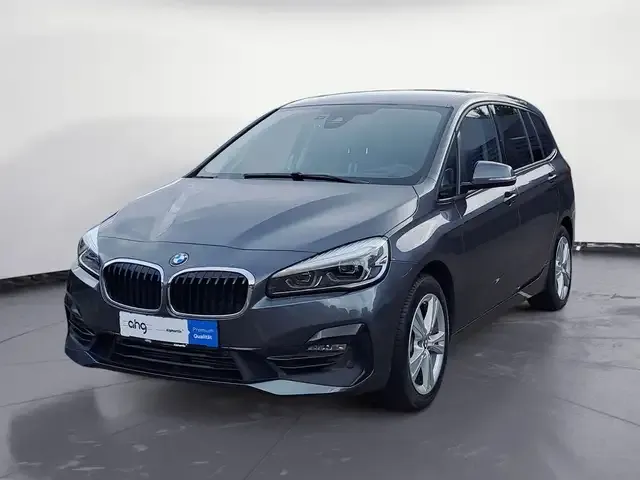 BMW 220