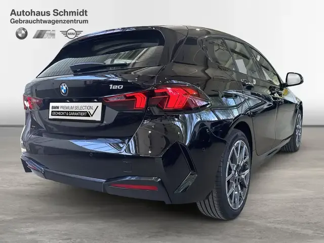 BMW 120
