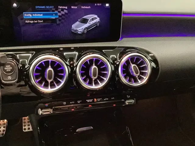 Mercedes-Benz A 35 AMG