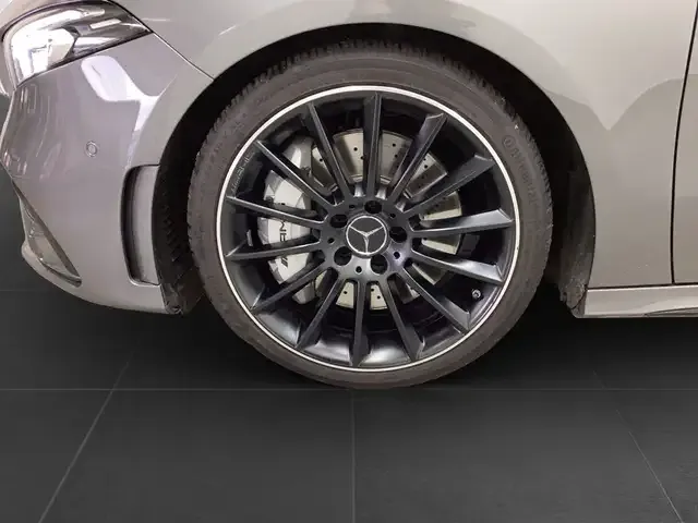 Mercedes-Benz A 35 AMG