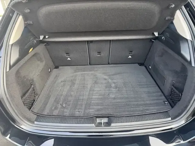Mercedes-Benz B 220