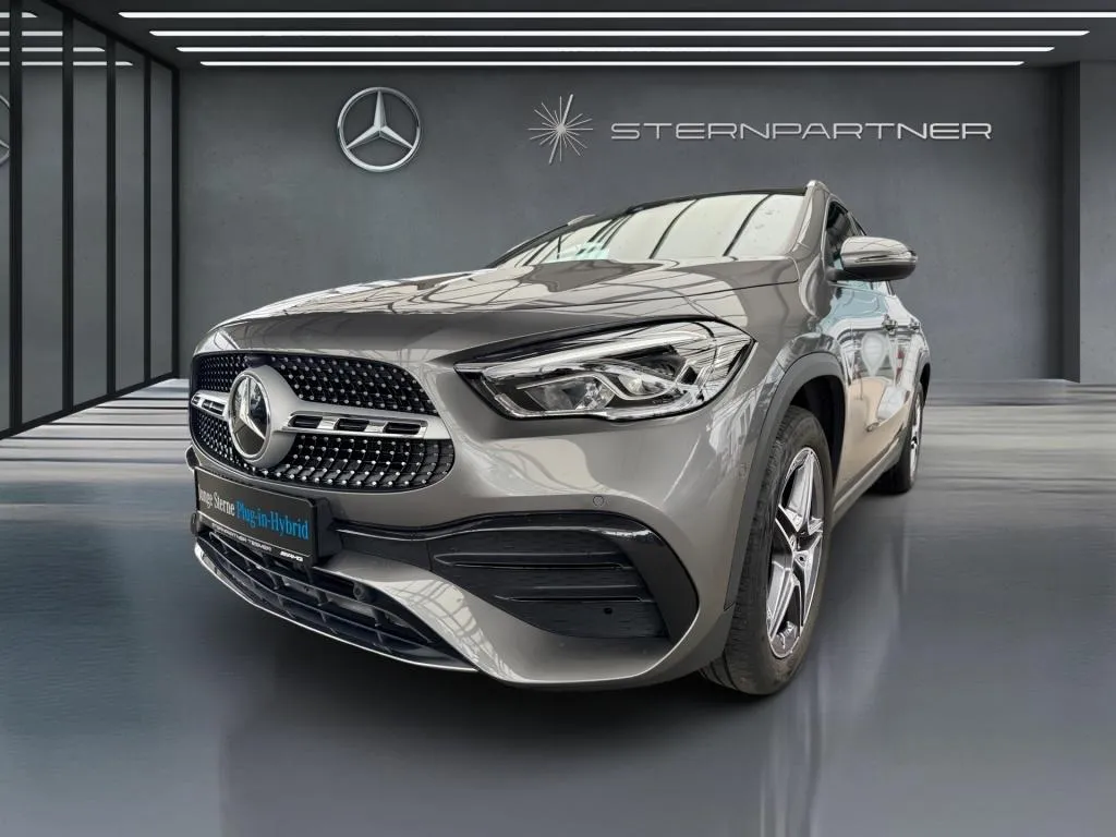 Mercedes-Benz GLA 250