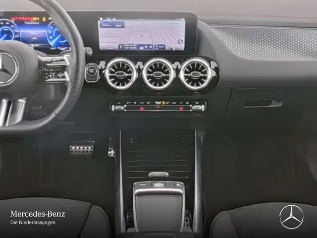 Mercedes-Benz EQA 300