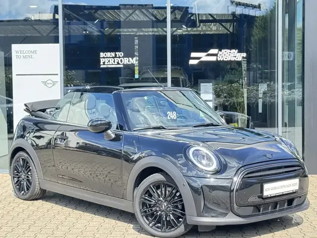 MINI Cooper Cabrio