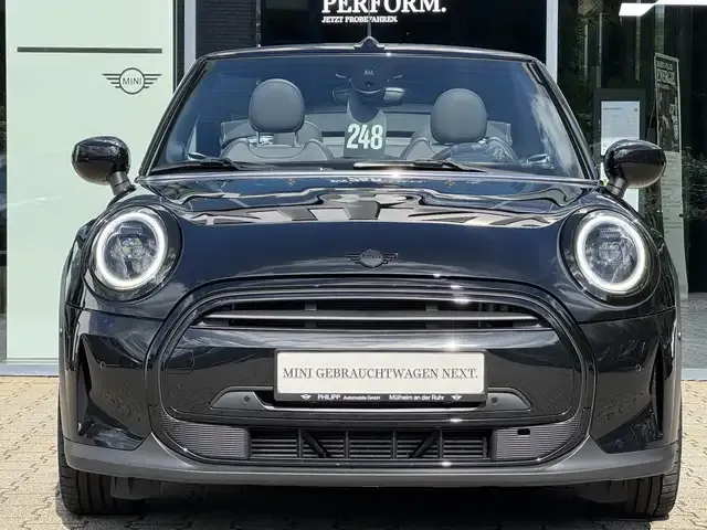 MINI Cooper Cabrio