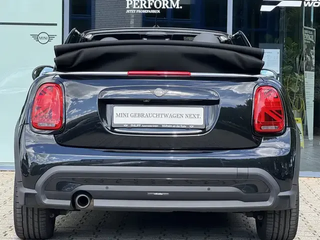 MINI Cooper Cabrio