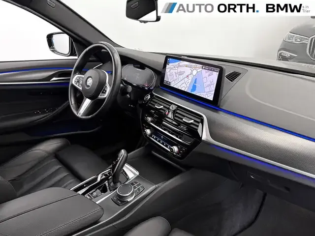 BMW 550