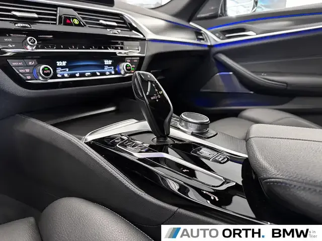BMW 550