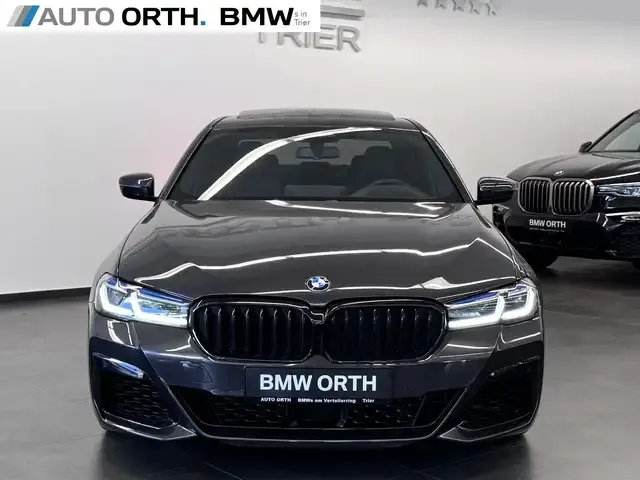 BMW 550