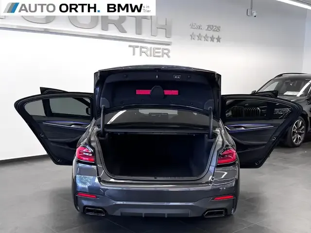 BMW 550