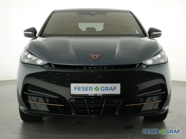 CUPRA Tavascan