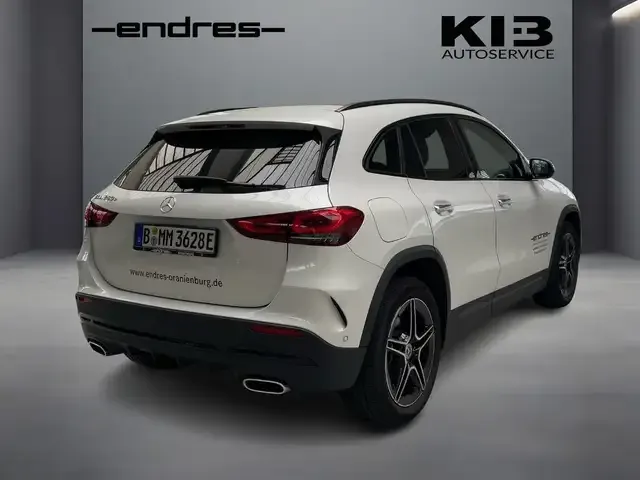 Mercedes-Benz GLA 250