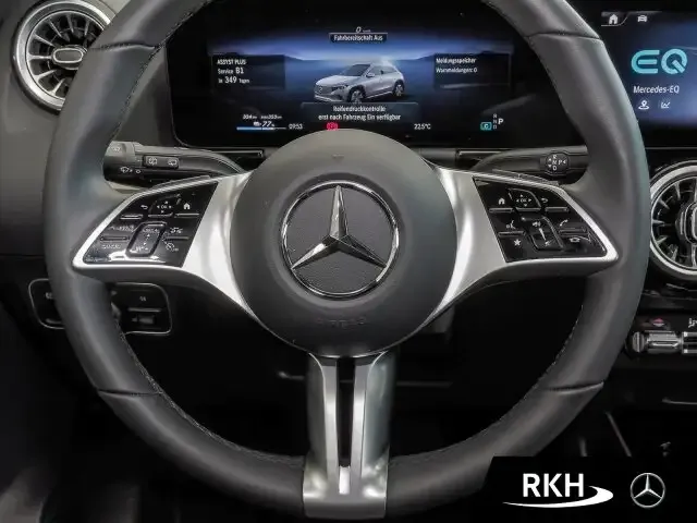 Mercedes-Benz EQA 300