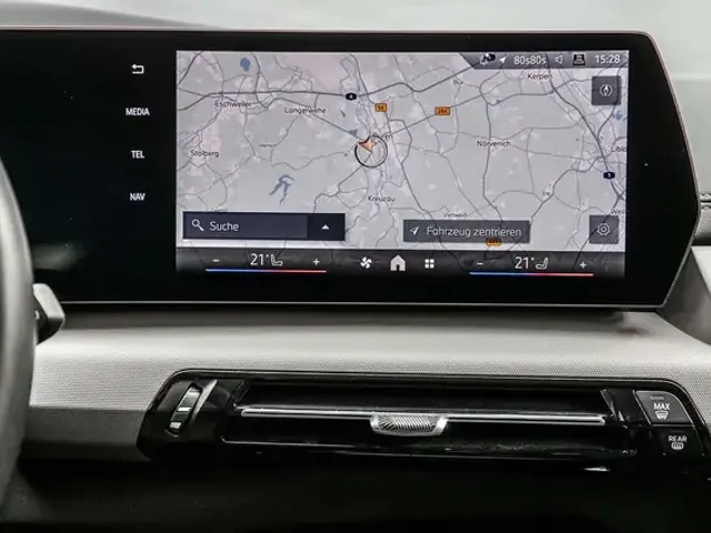 BMW 216