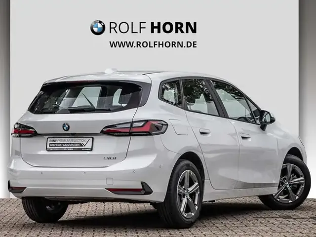BMW 216