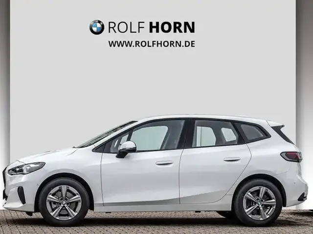 BMW 216