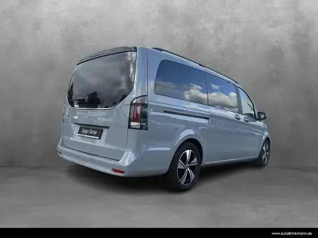 Mercedes-Benz V 250