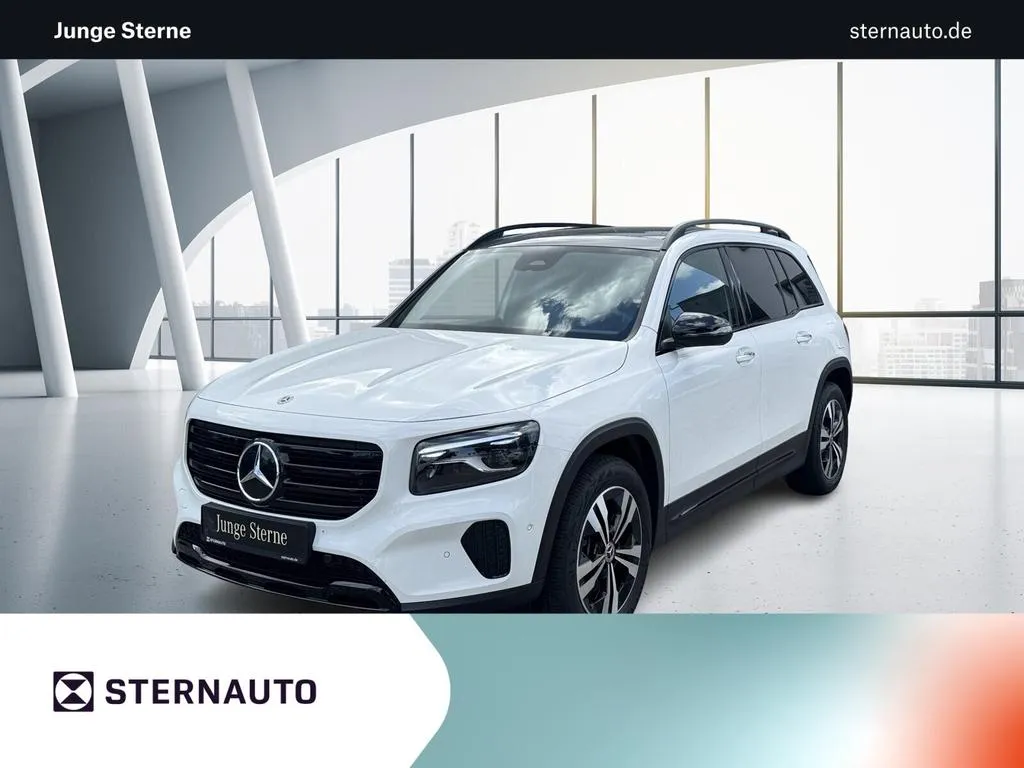 Mercedes-Benz GLB 220