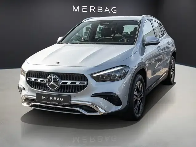 Mercedes-Benz GLA 180