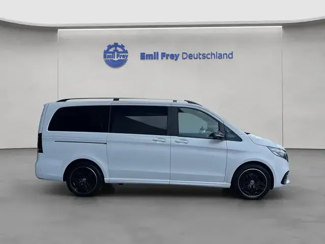 Mercedes-Benz V 250