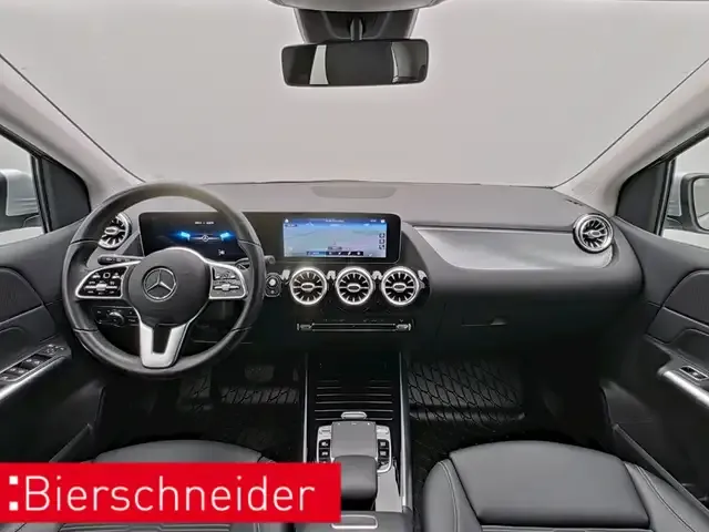 Mercedes-Benz B 220