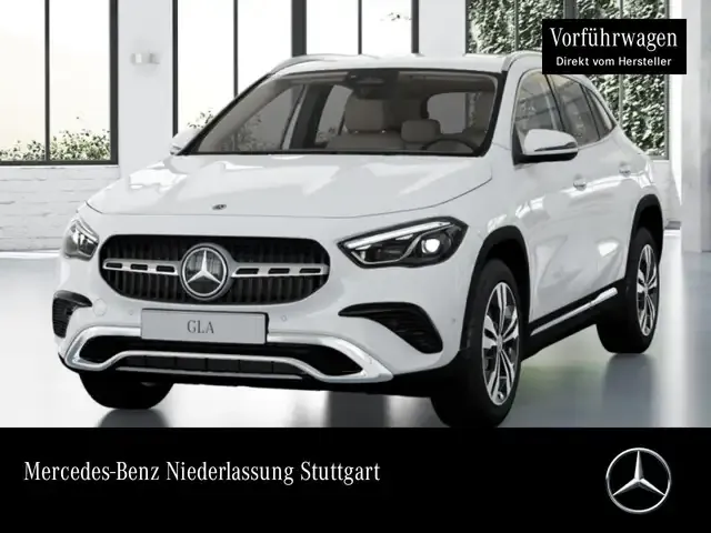 Mercedes-Benz GLA 220