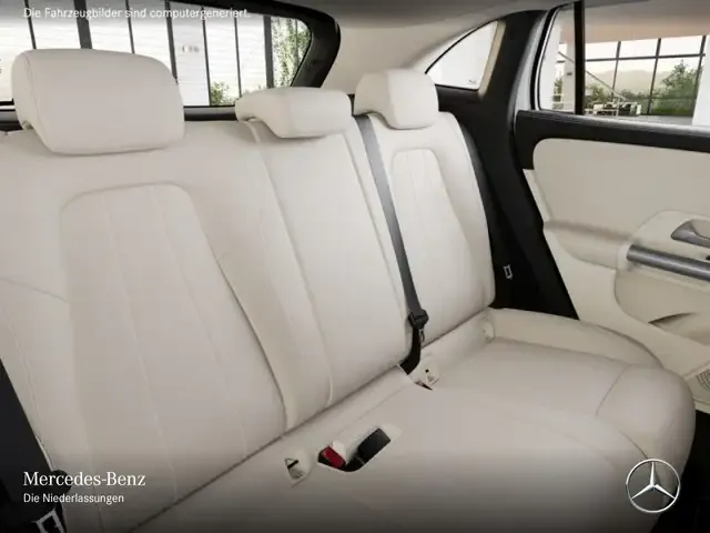 Mercedes-Benz GLA 220