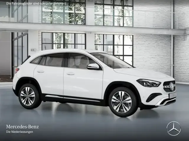 Mercedes-Benz GLA 220