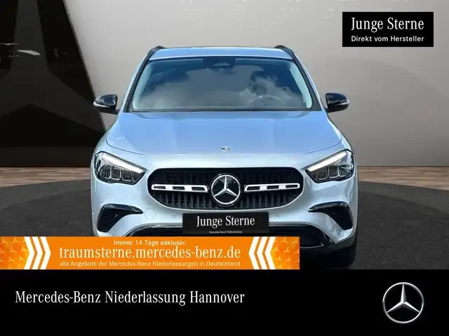 Mercedes-Benz GLA 220