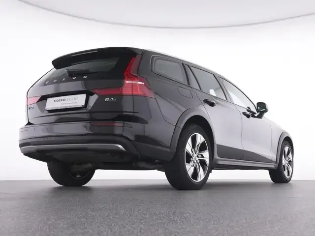 Volvo V60 Cross Country