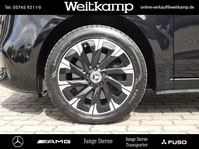 Mercedes-Benz V 250
