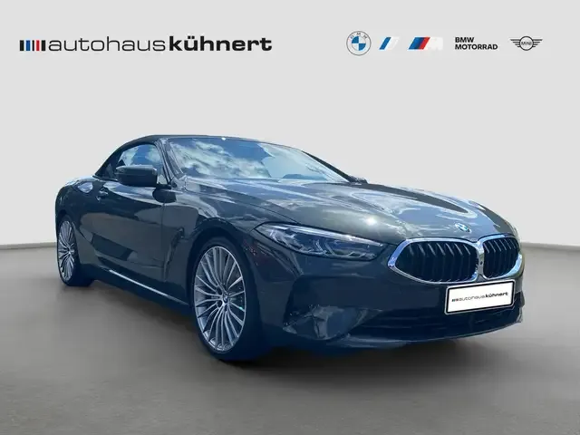 BMW 840