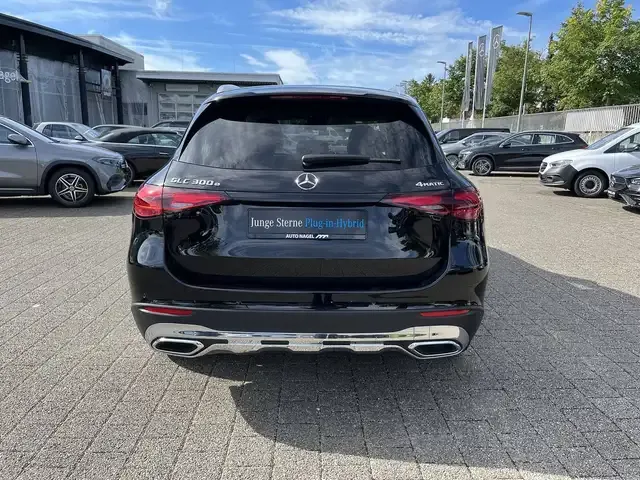 Mercedes-Benz GLC 300