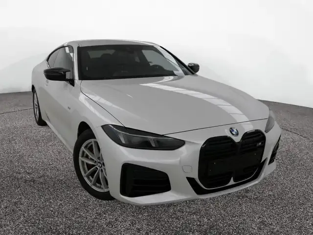 BMW 440