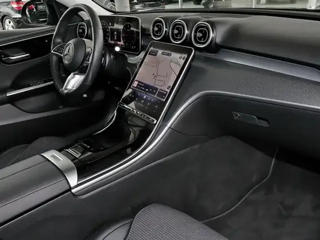 Mercedes-Benz C 200