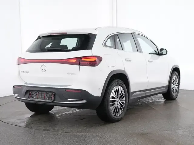 Mercedes-Benz EQA 300