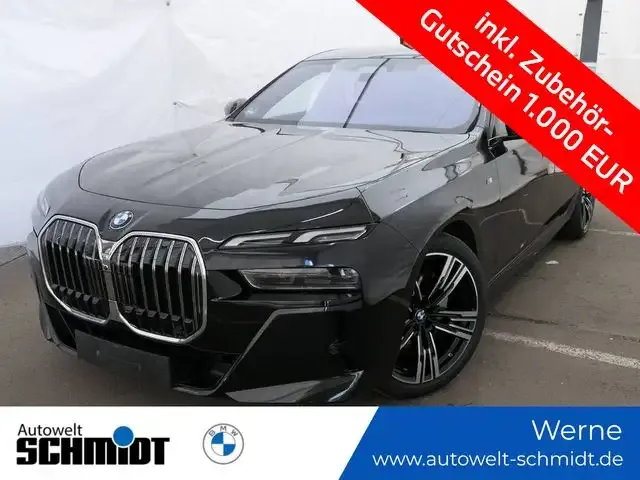 BMW 740