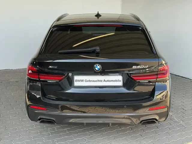 BMW 540