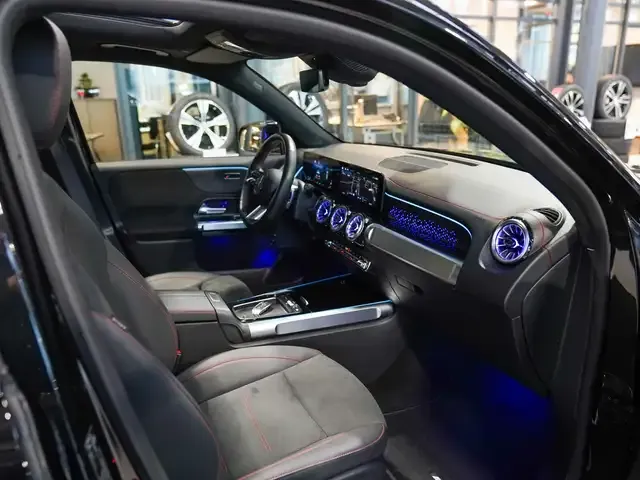 Mercedes-Benz EQB 350