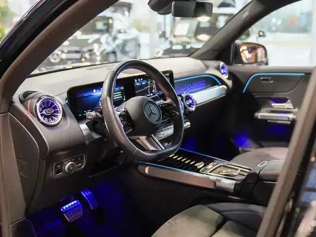 Mercedes-Benz EQB 350