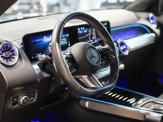 Mercedes-Benz EQB 350