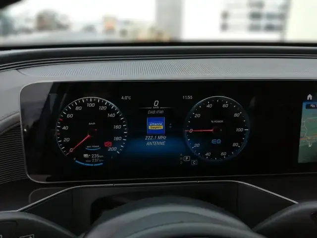 Mercedes-Benz EQC 400