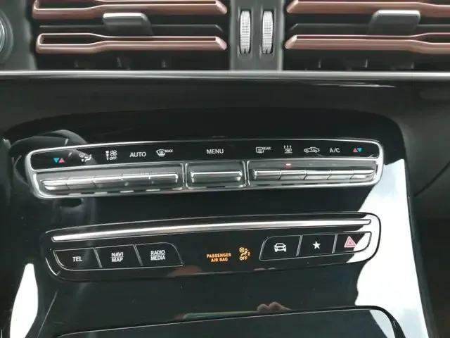 Mercedes-Benz EQC 400