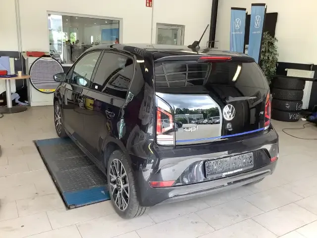 Volkswagen e-up!