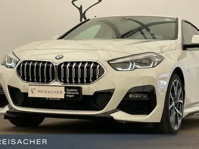 BMW 220