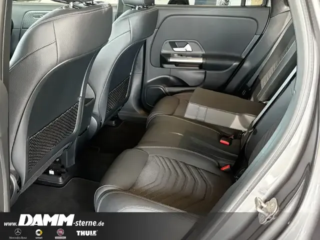 Mercedes-Benz EQA 300