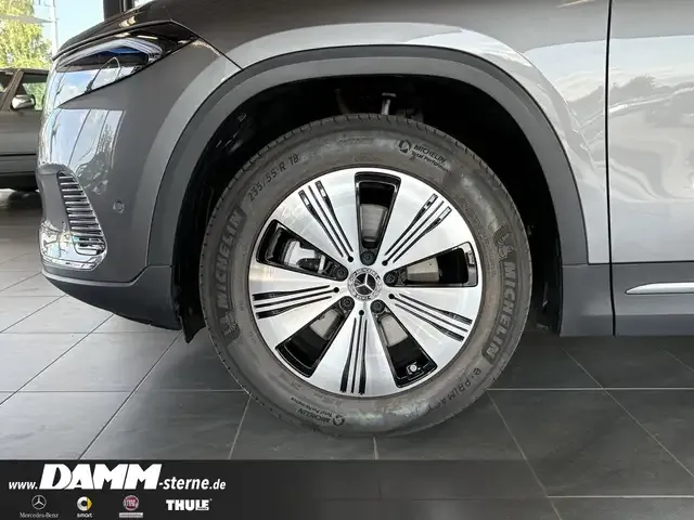 Mercedes-Benz EQA 300