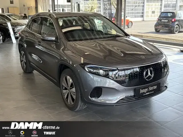 Mercedes-Benz EQA 300