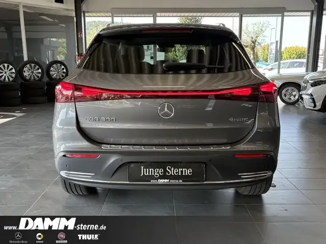 Mercedes-Benz EQA 300